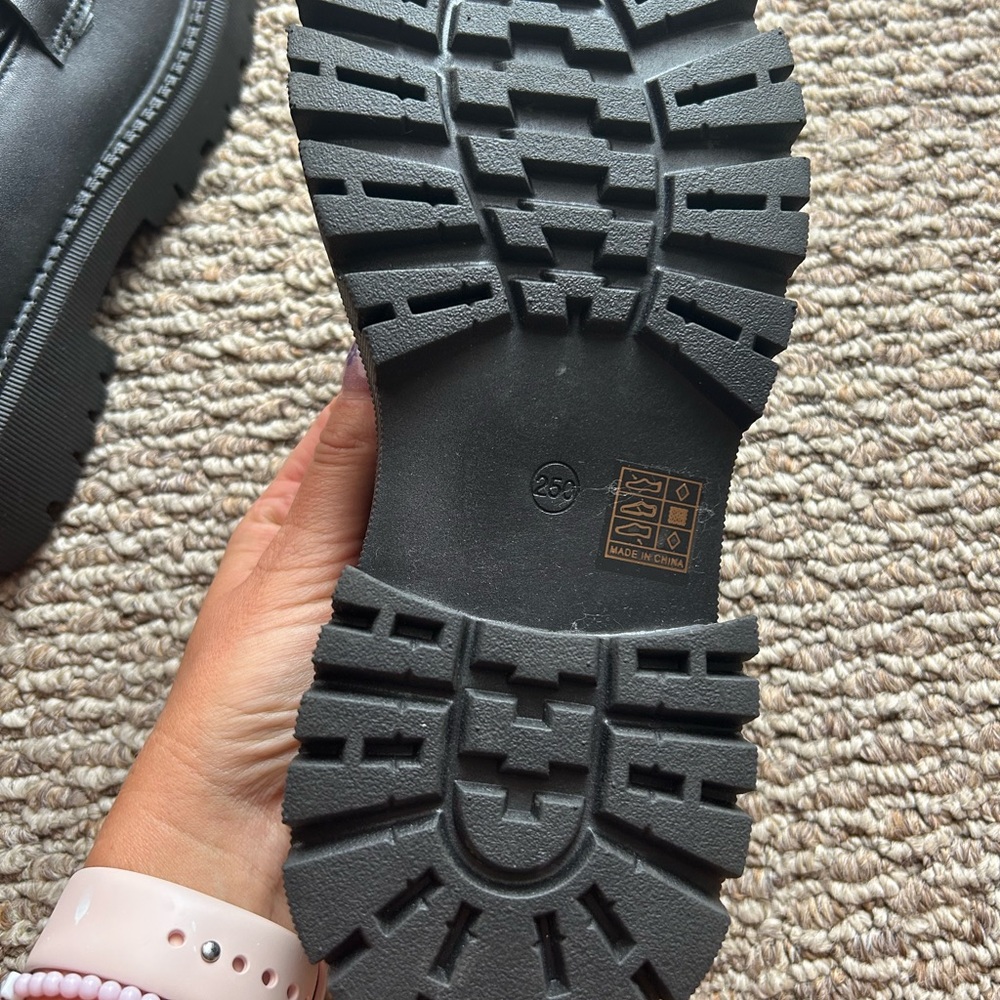Loafers - Picture 4 of 4